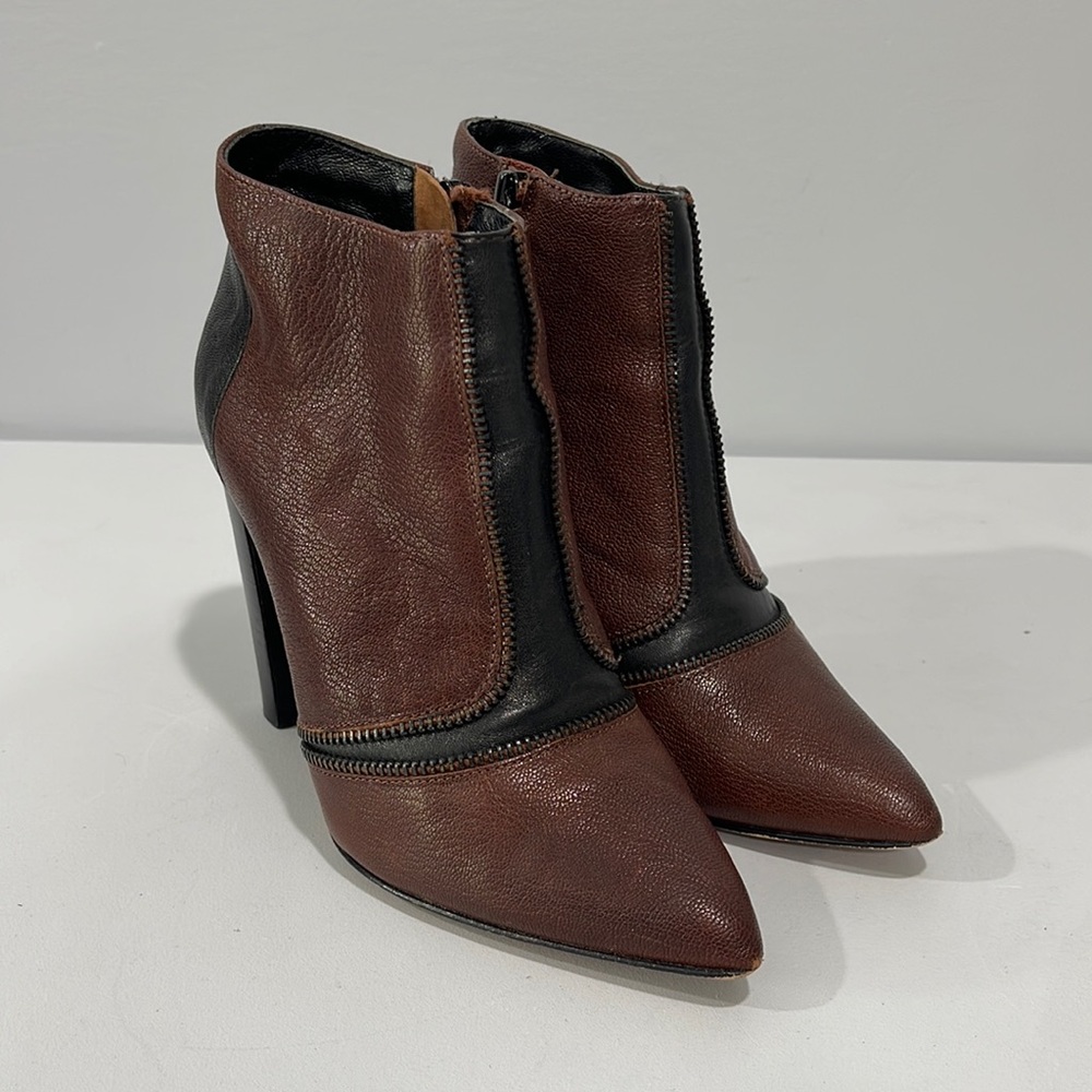 REBECCA MINKOFF Dalli Zip Ankle Boots brown black leather size 7.5
